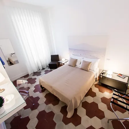 Rhegion B&B-2